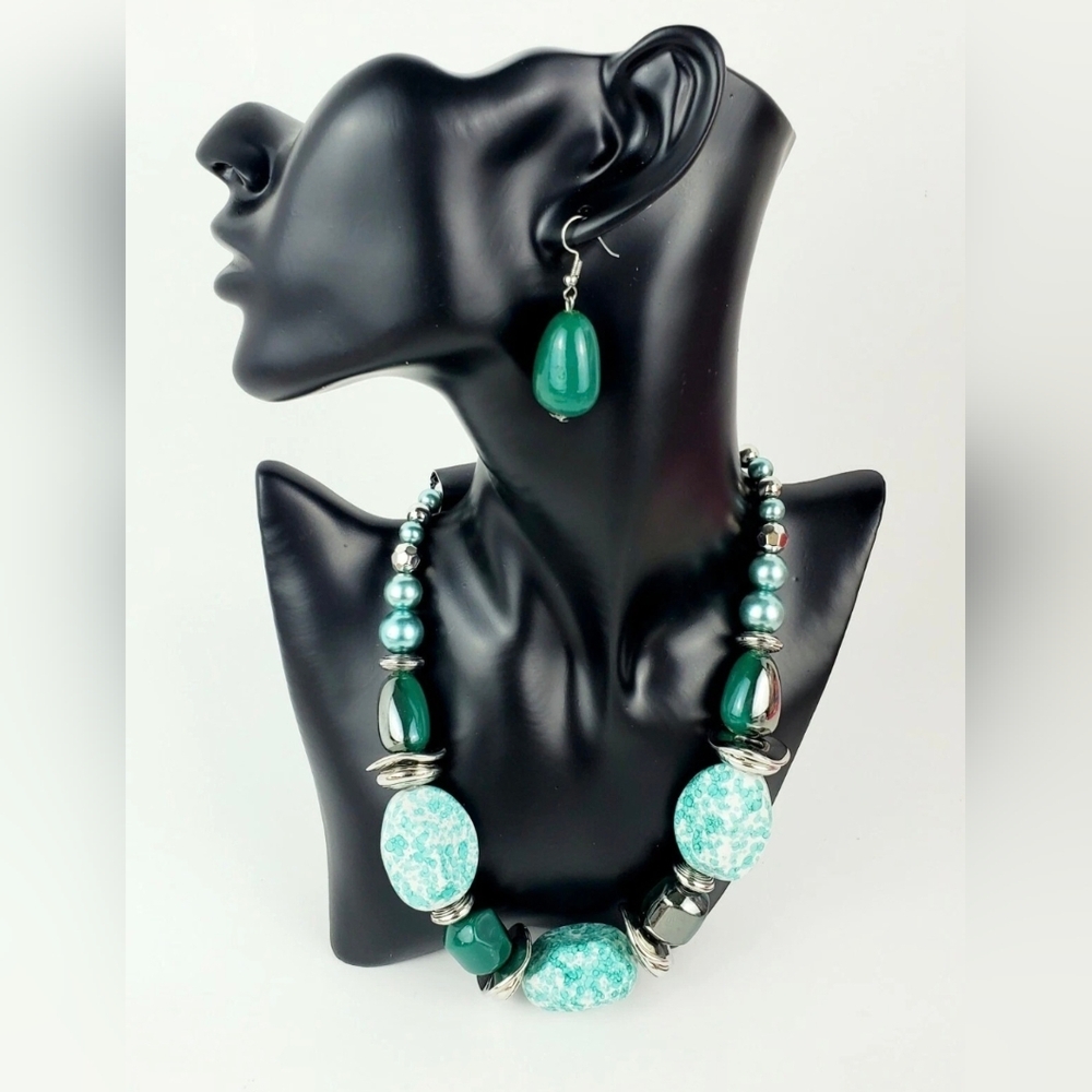 SET New Paparazzi 3 Set Necklace +Earrings +Bracelet